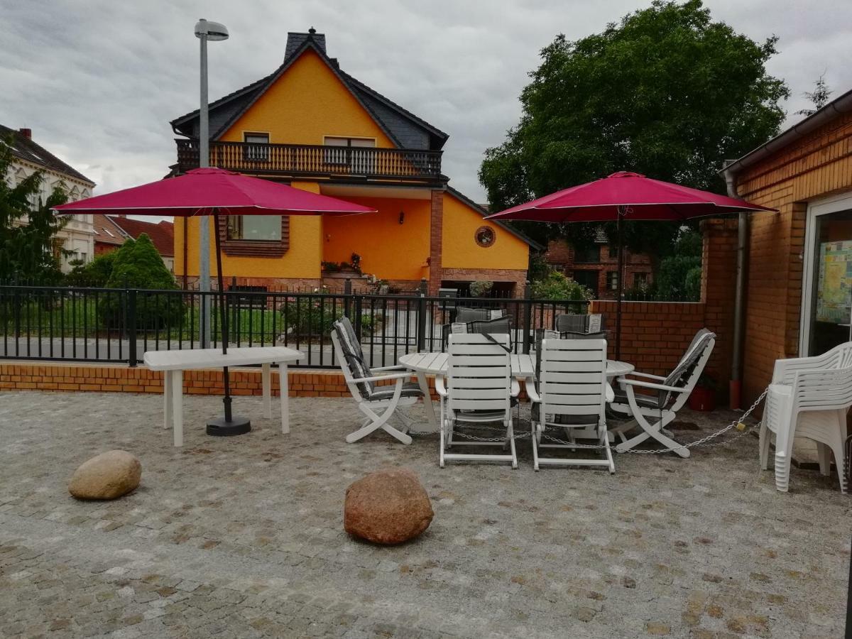 Ferienwohnung Am Torbogen 吕本瑙 外观 照片